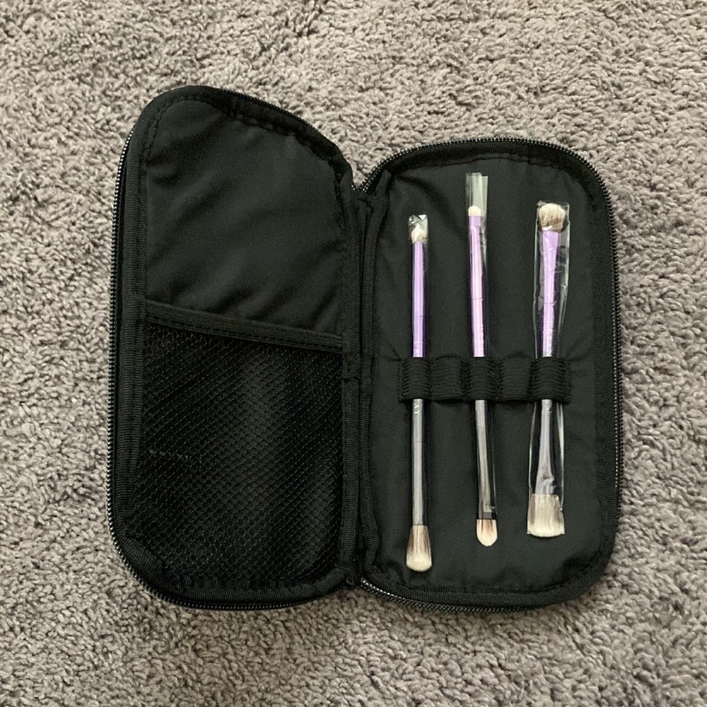 Urban Decay - most wanted eyeshadow brush set